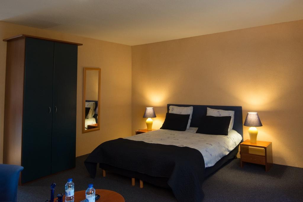 Charme Hotel La Dominotte Demigny Pokój zdjęcie