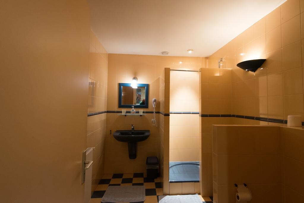 Charme Hotel La Dominotte Demigny Pokój zdjęcie
