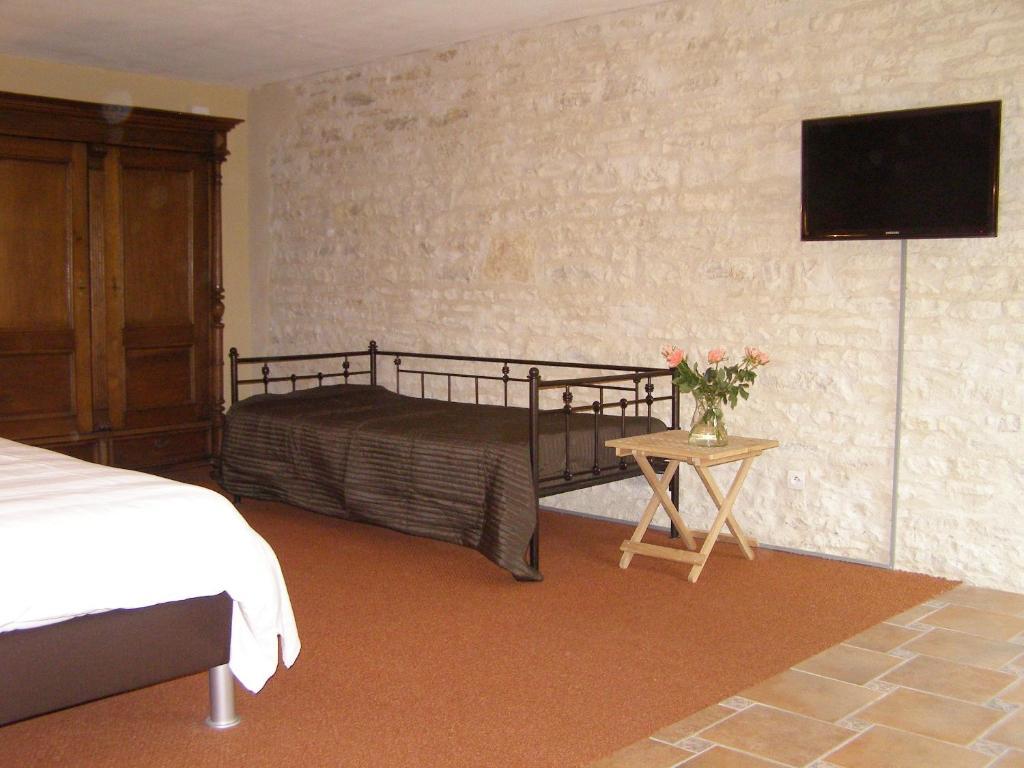 Charme Hotel La Dominotte Demigny Pokój zdjęcie