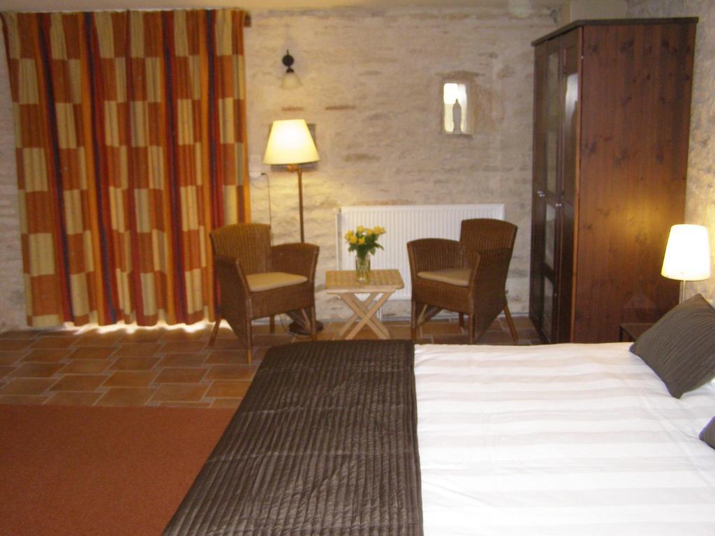 Charme Hotel La Dominotte Demigny Pokój zdjęcie